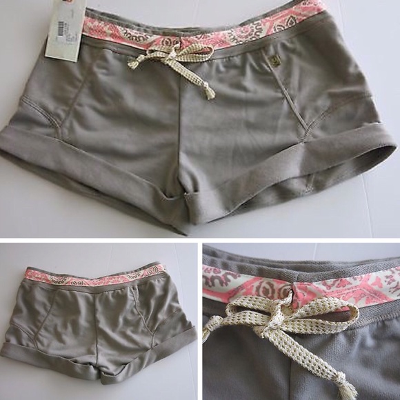 Maaji Pants - jogger shorts